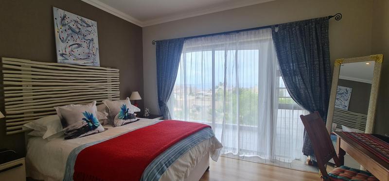5 Bedroom Property for Sale in Myburgh Park Western Cape